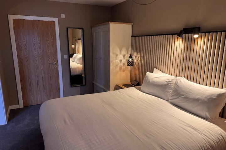 Room 25 of 116