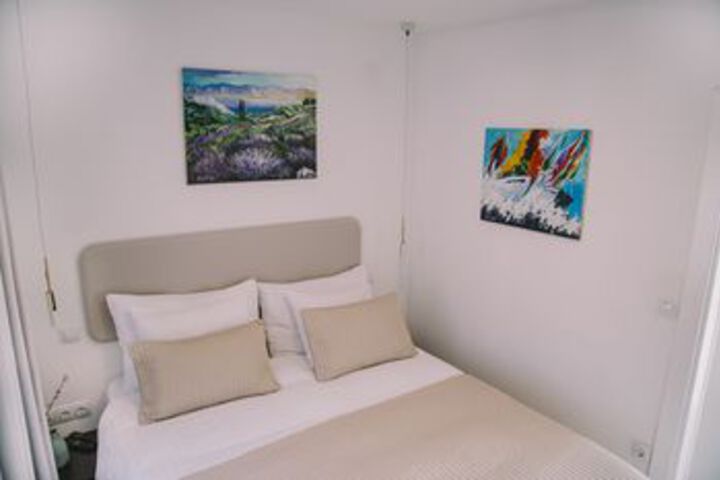 Room 58 of 183