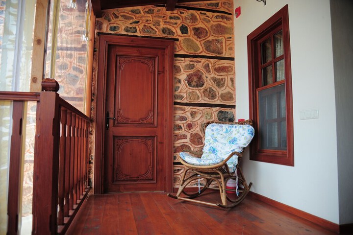 Terrace/Patio 27 of 61