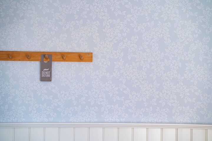 Room 43 of 127