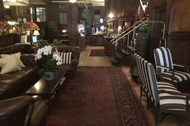 Reception hall