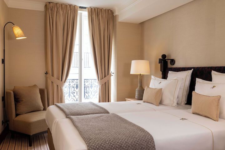 Room 6 of 29