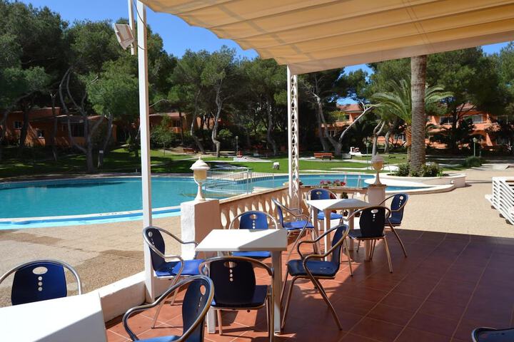 Hotel with Pool