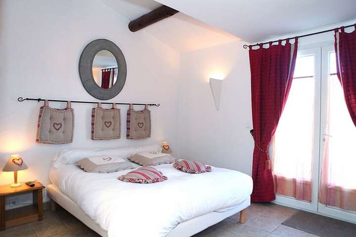 Room 5 of 55