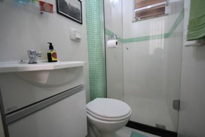 Room 2 of 24