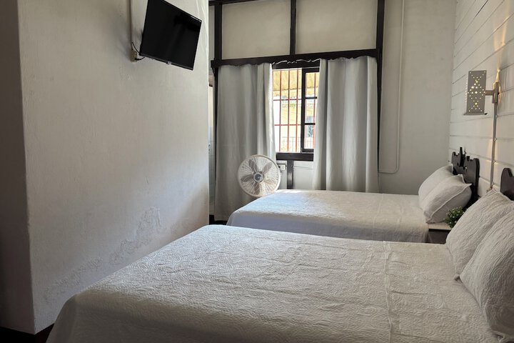 Room 28 of 71