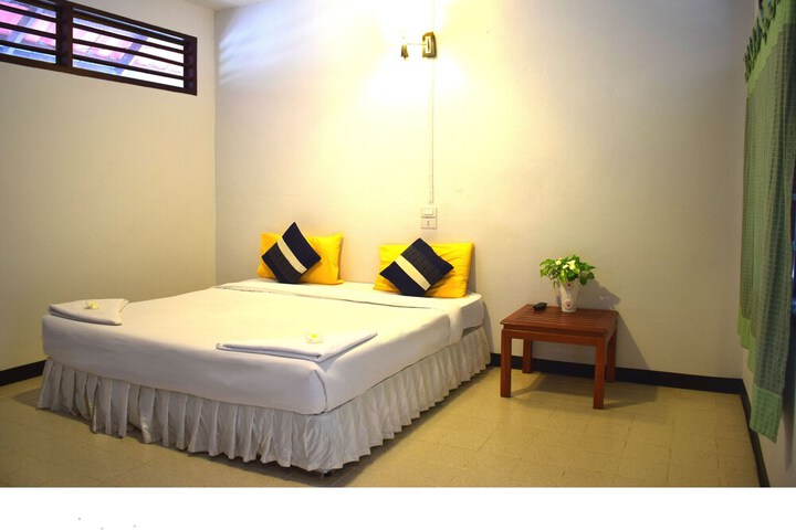 Room 4 of 45