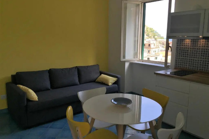 Room 3 of 11