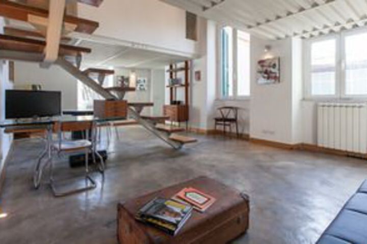 Room 16 of 20