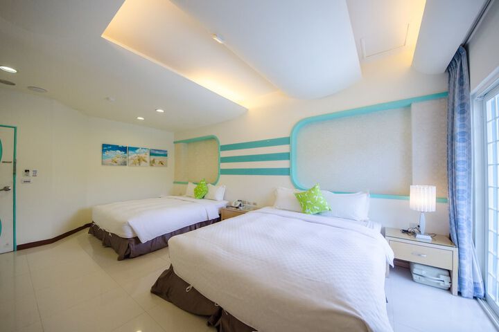 Room 6 of 41