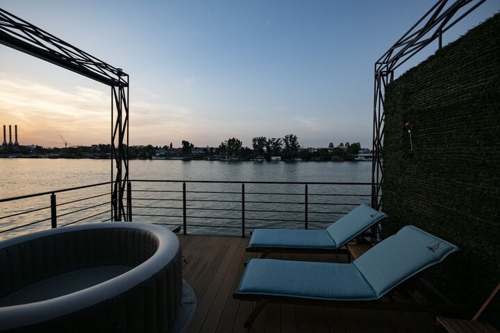 Terrace/Patio 18 of 35