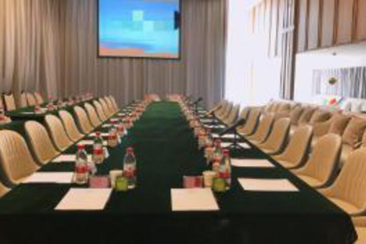 Room 11 of 23