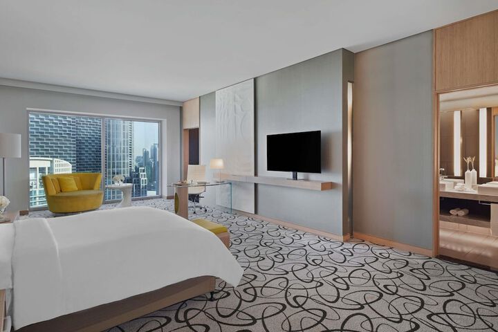 Room 95 of 315