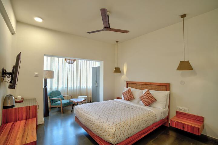 Room 5 of 22