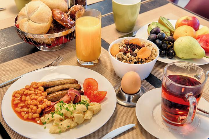 Breakfast meal
