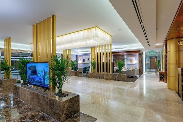Hotel Interior 10 of 63