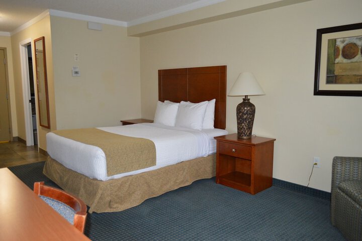 Room 18 of 40