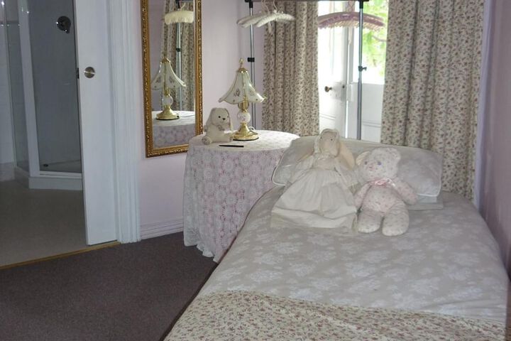 Room 13 of 49