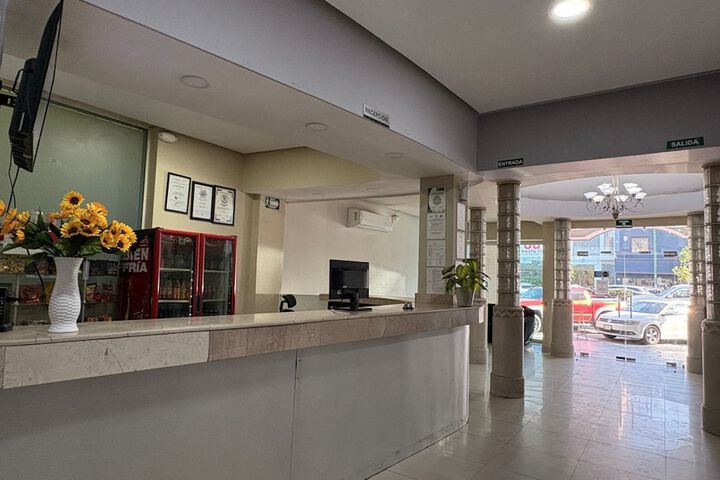 Image of Hotel Plaza del Arco Express