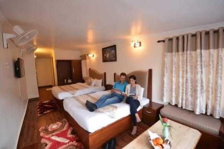 Room 17 of 22