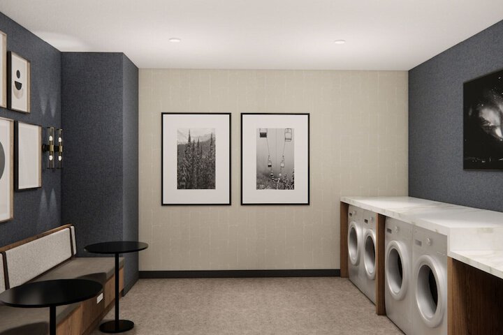 Room 93 of 115