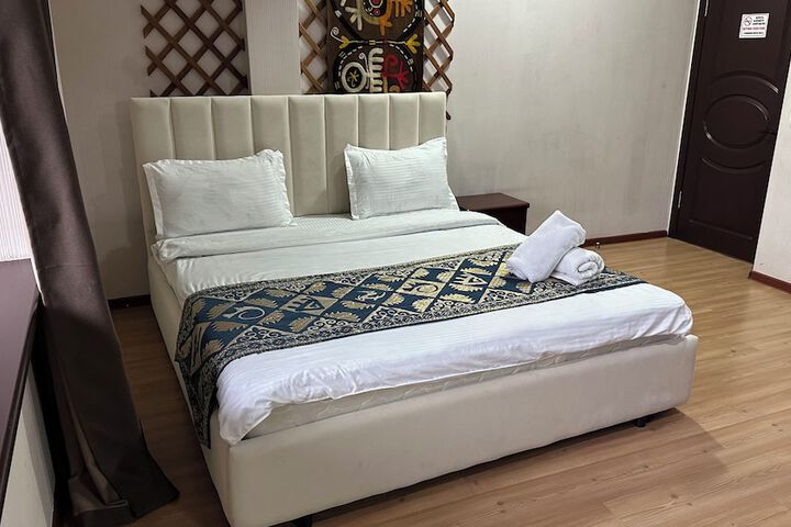 Room 15 of 61