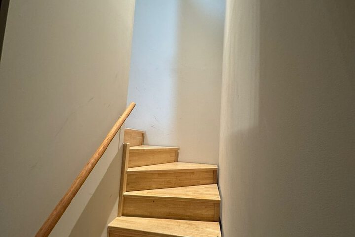 Room 43 of 105