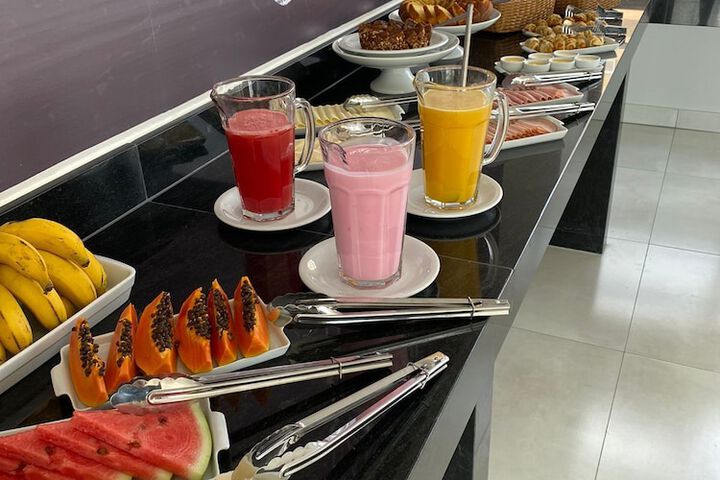 Breakfast/Coffee Service 11 of 14
