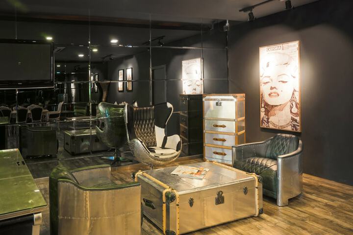 Guest Lobby