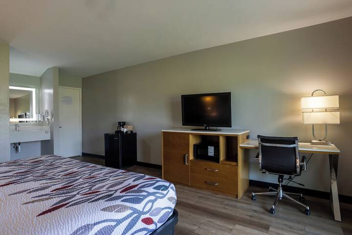 Room 39 of 56