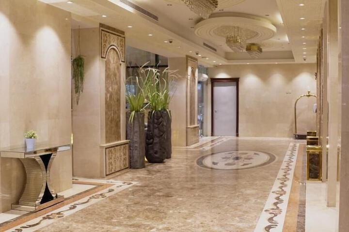 Hotel Interior 4 of 34