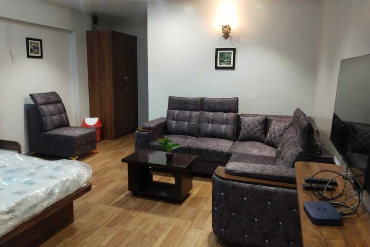 Room 17 of 29