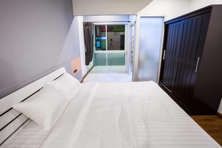 Room 2 of 45