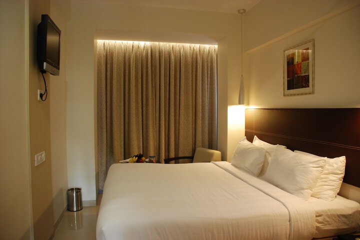 Room 15 of 71