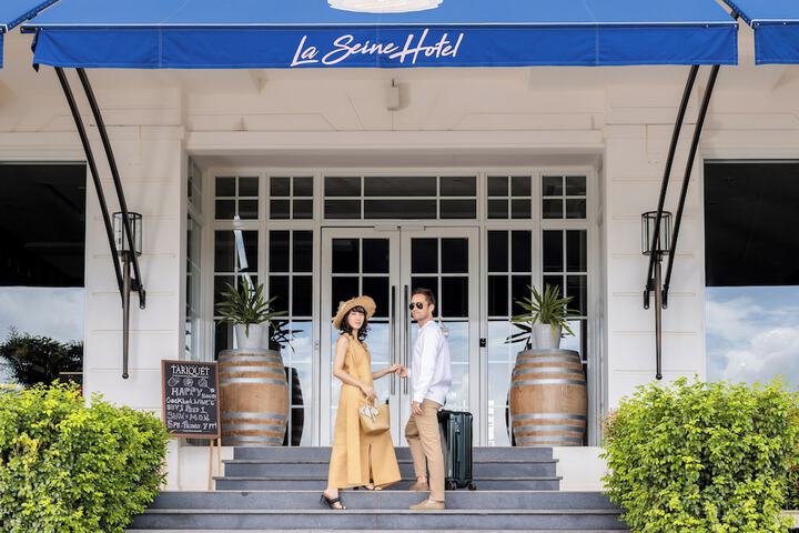 Hotel 67 of 70