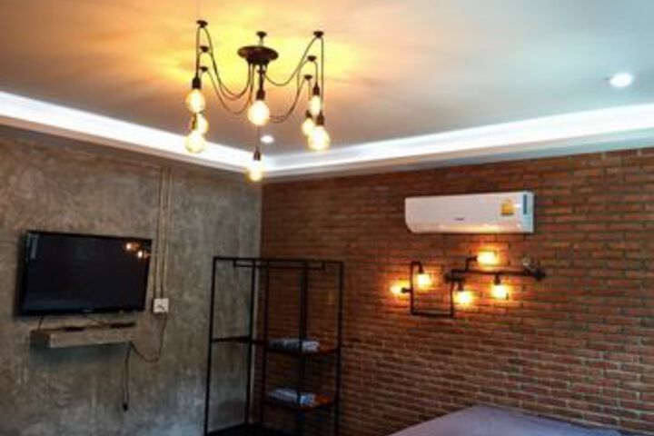 Room 30 of 60