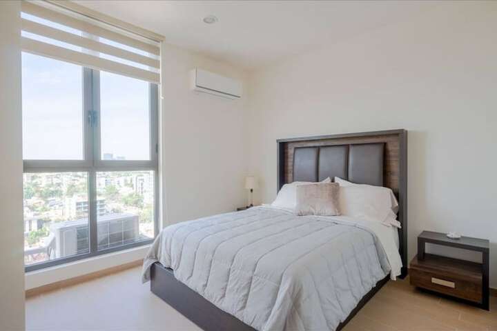 Room 4 of 57
