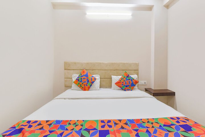 Room 8 of 22