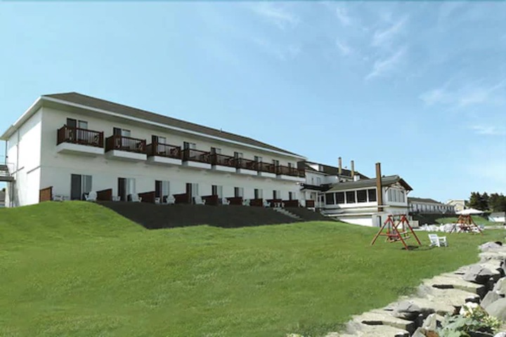 Hotel 53 of 64