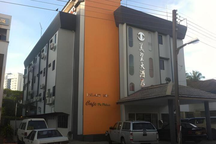 Photo 28
