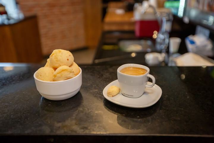 Breakfast/Coffee Service 77 of 129