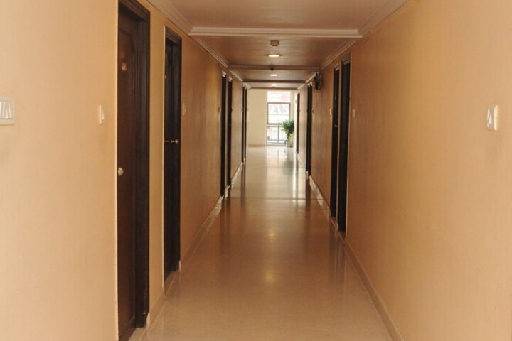 Ballroom/Hall 29 of 38