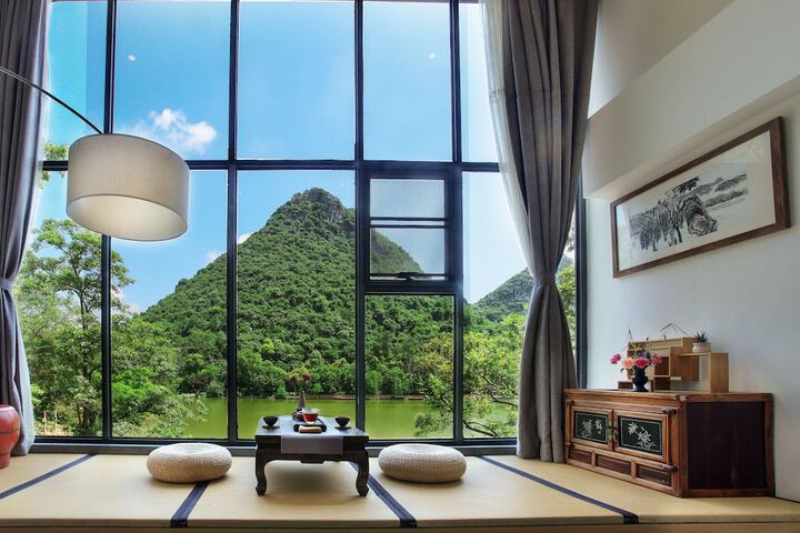GuiLin HeShe Hotel in Guilin