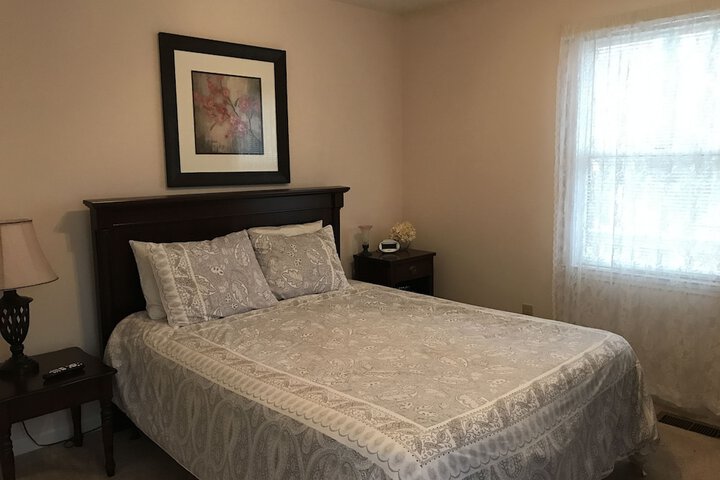 Room 57 of 400