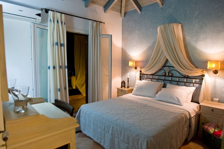Room 10 of 75