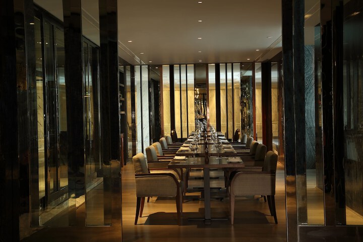 Dining 51 of 79