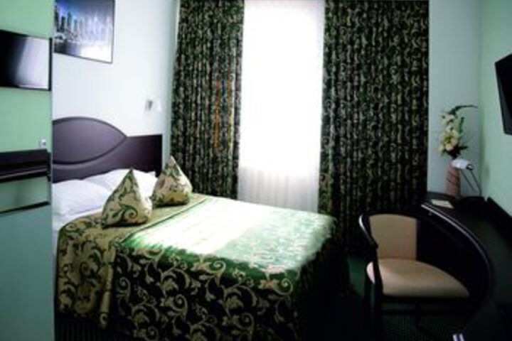 Room 34 of 114
