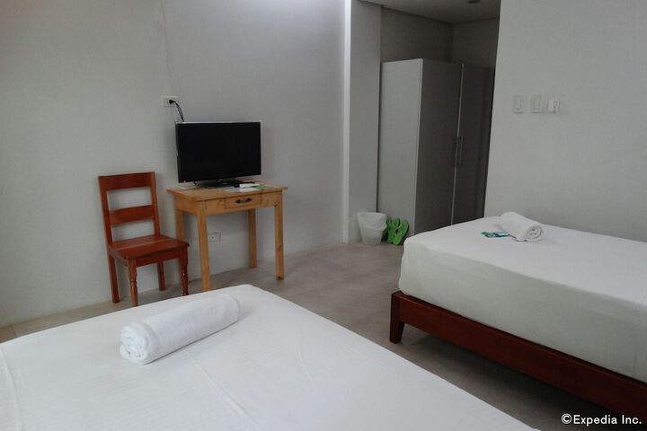 Room 16 of 35