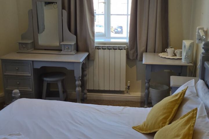 Room 18 of 63