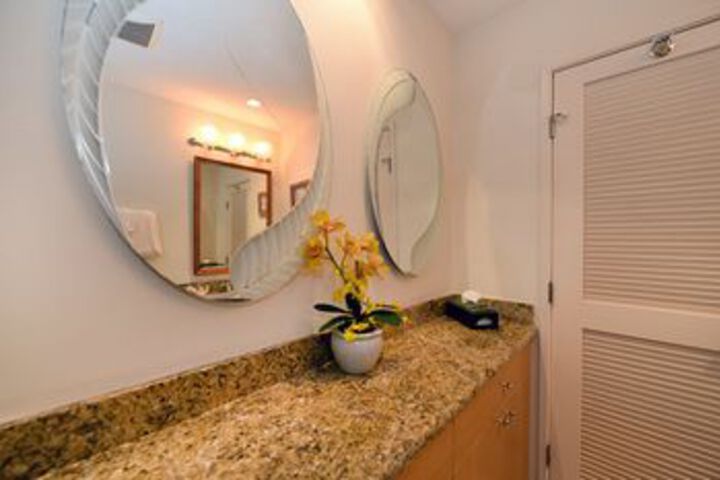 Room 20 of 39